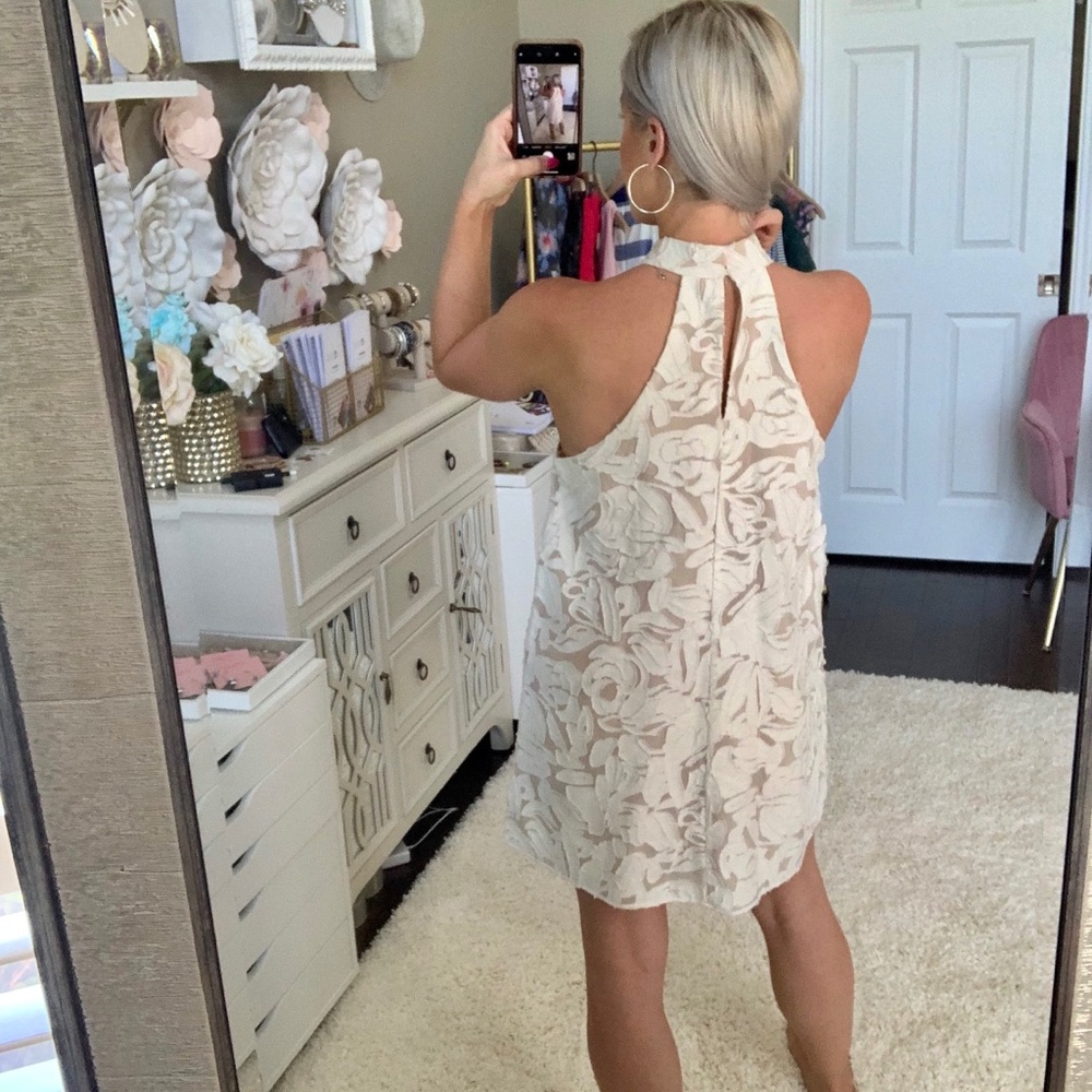 DO + BE Floral Embroidered Dress - Picture 3 of 6